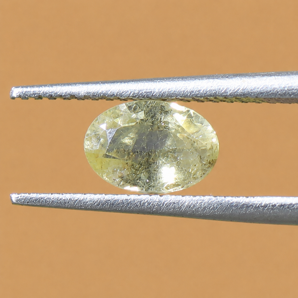 Yellow Sapphire (Pukhraj) 0.96 Ct